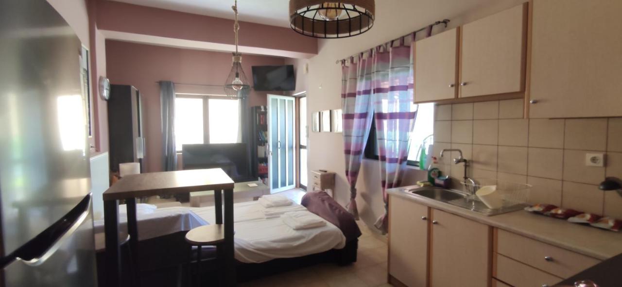 Rontaki Farm Apartment Kyparissia Exterior foto